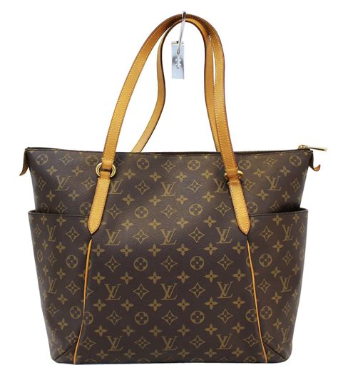 christian louis vuitton tote bag